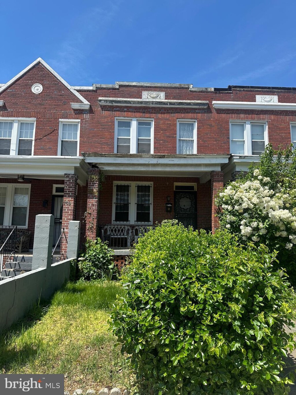 760 19th St NE, Washington, DC 20002 - multi unit property with covered porch and brick siding