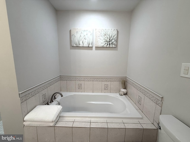 6488 Davis Ford Rd, Manassas, VA 20111 - full bath featuring toilet and a bath
