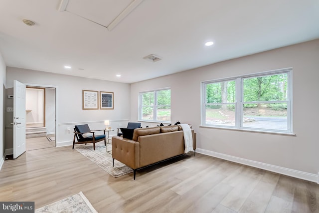 6488 Davis Ford Rd, Manassas, VA 20111 - living room featuring light wood-style floors, baseboards, and recessed lighting