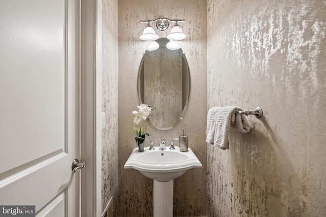 44521/2 Macarthur Blvd NW, Washington, DC 20007 - view of bathroom