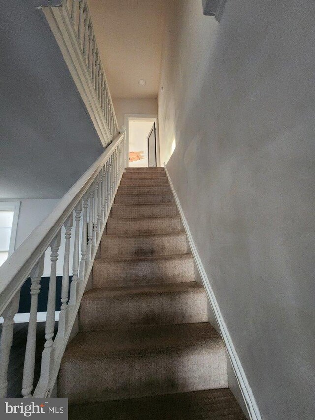 1018 N Bentalou St, Baltimore, MD 21216 - stairway with baseboards