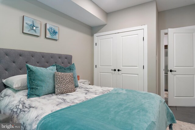 138 Merrimack Way, Arnold, MD 21012 - tiled bedroom with a closet