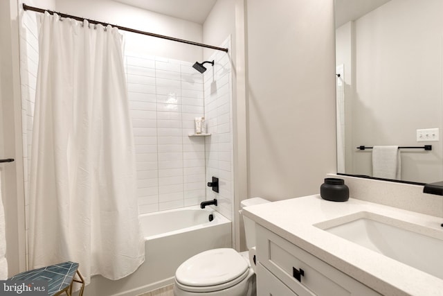 7679 Cross Creek Dr, Columbia, MD 21044 - full bath with toilet, shower / bathtub combination with curtain, and vanity