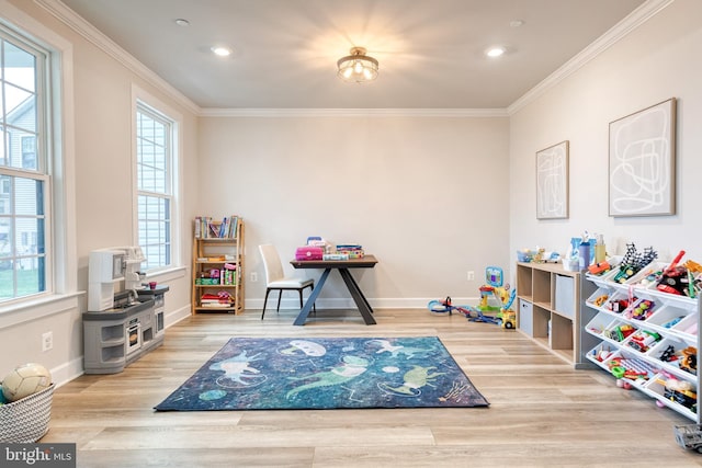7679 Cross Creek Dr, Columbia, MD 21044 - playroom featuring ornamental molding, wood finished floors, baseboards, and recessed lighting