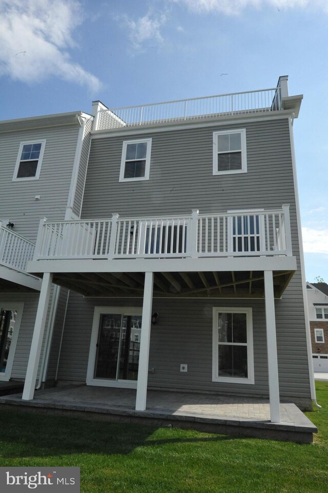 12371 Sea Oaks Ln Unit 1, Berlin, MD 21811 - back of house with a yard