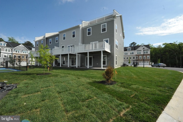 12371 Sea Oaks Ln Unit 1, Berlin, MD 21811 - rear view of house with a yard and a residential view