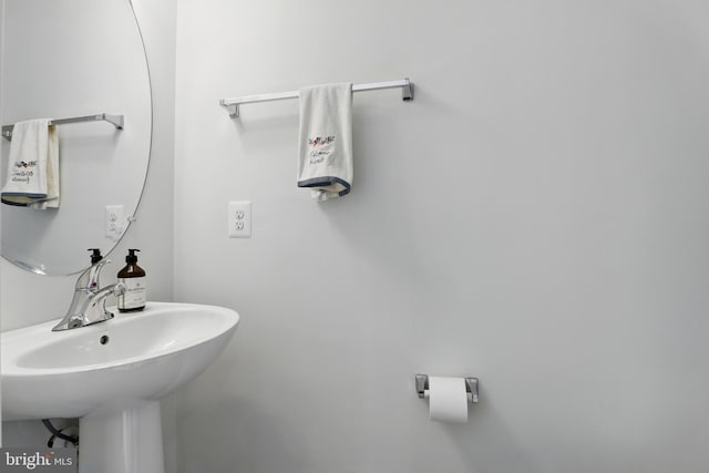 4140 Legato Rd Unit 47, Fairfax, VA 22033 - bathroom with a sink