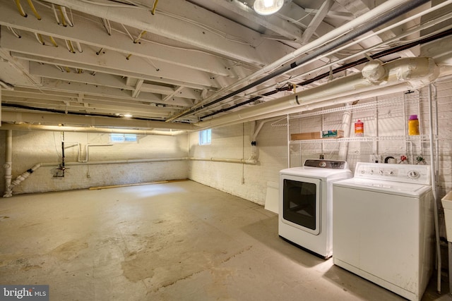2305 Macdonough Rd, Wilmington, DE 19805 - below grade area with washer and dryer