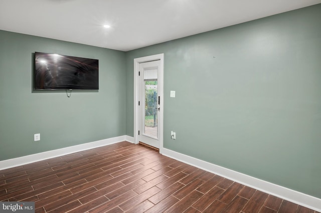 12904 Two Farm Dr, Silver Spring, MD 20904 - spare room featuring dark wood-style flooring, baseboards, and recessed lighting
