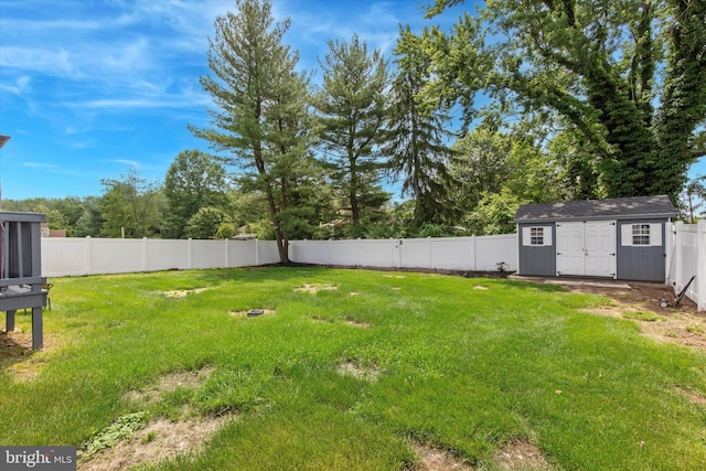 607 Jays Ln, Pottstown, PA 19464 - fenced backyard with a shed