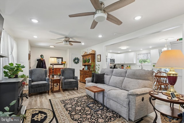 607 Jays Ln, Pottstown, PA 19464 - living room featuring ceiling fan, light wood-type flooring, and recessed lighting