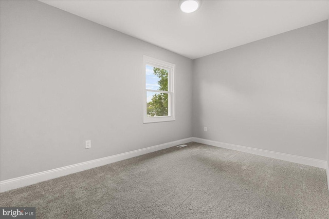 6121 Ducketts Ln, Elkridge, MD 21075 - unfurnished room with carpet floors and baseboards
