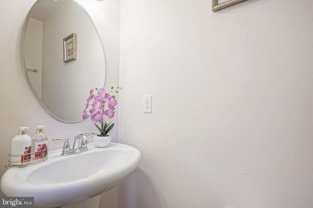 16 Rue Chagall, Mays Landing, NJ 08330 - bathroom featuring a sink