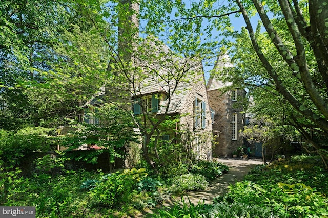 view of side of home