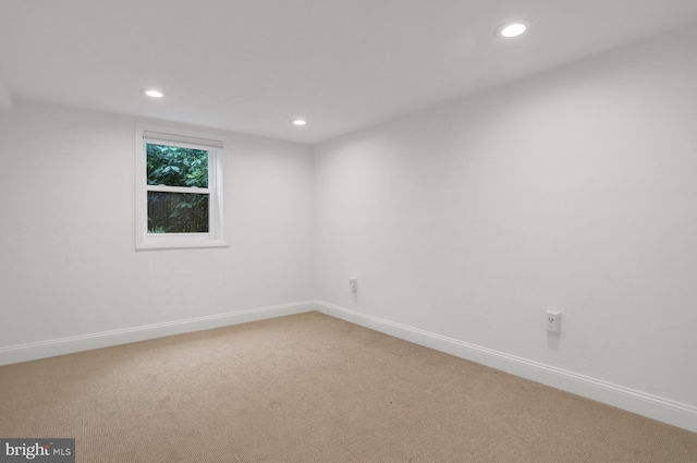 5018 36th St N, Arlington, VA 22207 - unfurnished room with light colored carpet, recessed lighting, and baseboards