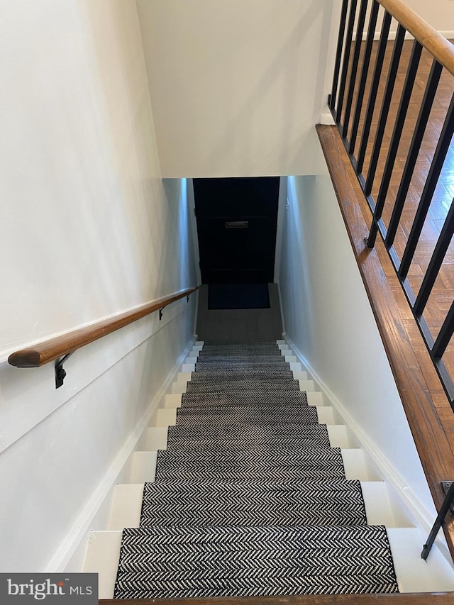 371 Old Forge Xing Unit 371, Devon, PA 19333 - view of staircase