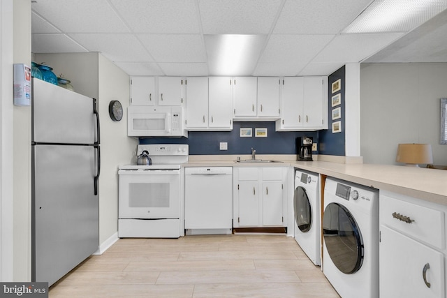 6 141st St Unit 304, Ocean City, MD 21842 - clothes washing area with light wood-type flooring