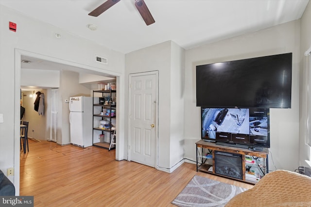 2059 W Oxford St, Philadelphia, PA 19121 - living room featuring ceiling fan and wood finished floors