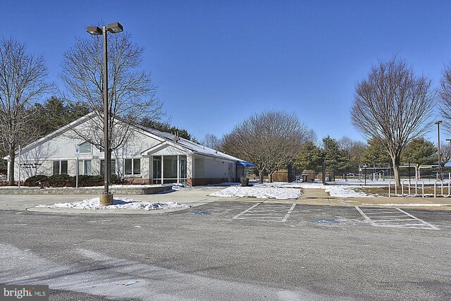 6000 Same Voyage Way Unit 307, Clarksville, MD 21029 - view of snow covered parking area