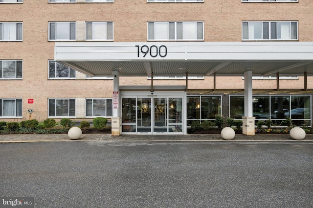 1900 Lyttonsville Rd Unit 1017, Silver Spring, MD 20910 - view of property