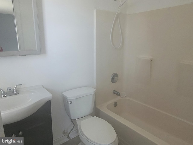 801 Selby Blvd, Edgewater, MD 21037 - bathroom featuring toilet, bathing tub / shower combination, and vanity