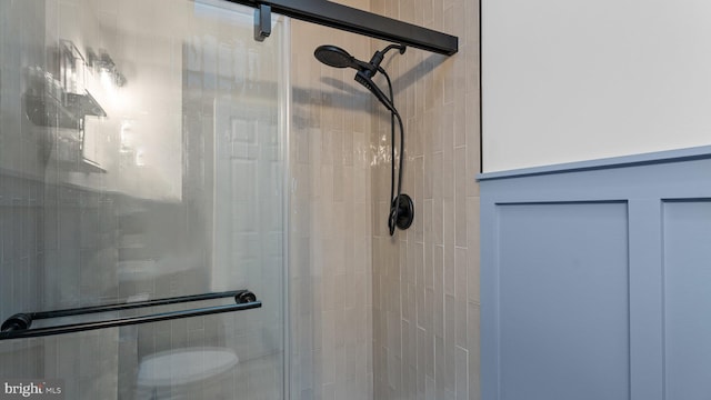 10 Queen Lily Rd, Levittown, PA 19057 - full bathroom featuring a shower stall