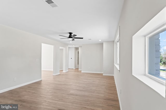 5004 Barnaby Ln, Oxon Hill, MD 20745 - unfurnished room with light wood-style floors, visible vents, baseboards, and recessed lighting