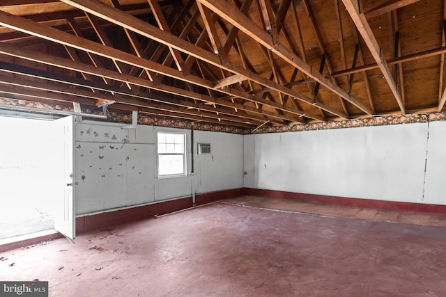 5004 Barnaby Ln, Oxon Hill, MD 20745 - view of garage
