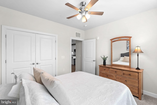 3927 Fair Ridge Dr Unit 305, Fairfax, VA 22033 - bedroom featuring a closet, light colored carpet, ceiling fan, and baseboards
