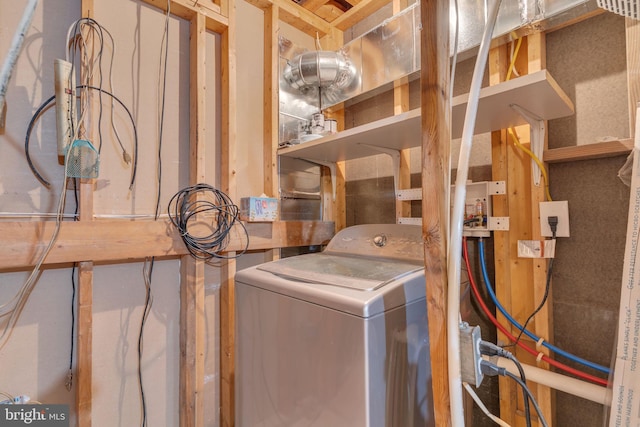 4152 Windy Hills Ln, King George, VA 22485 - laundry area featuring washer / dryer