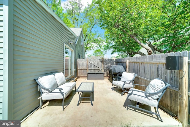 40 Robarts Dr, Phoenixville, PA 19460 - view of patio featuring an outdoor hangout area and a fenced backyard