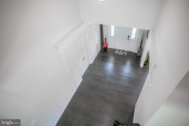 4902 Bridle Ridge Rd, Upper Marlboro, MD 20772 - corridor with dark wood finished floors