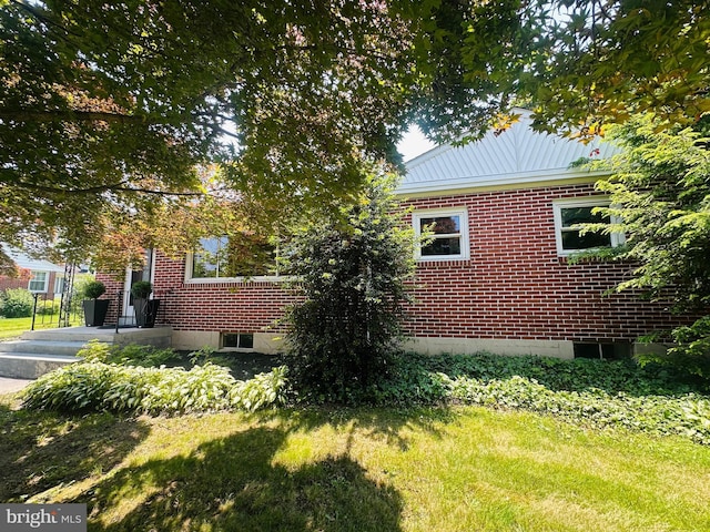 481 Laudermilch Rd, Hershey, PA 17033 - view of side of home featuring brick siding