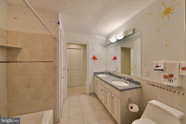 1389 Lamplighter Cir, Gwynedd, PA 19436 - full bathroom featuring tile patterned flooring, toilet, double vanity, and shower / tub combination
