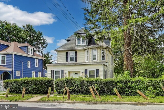 1 Maple Ave, Baltimore, MD 21206 - view of front facade