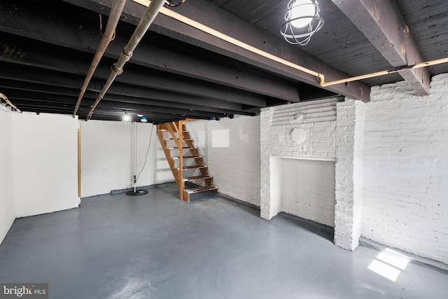 722 S Clinton St, Baltimore, MD 21224 - unfinished basement with stairway