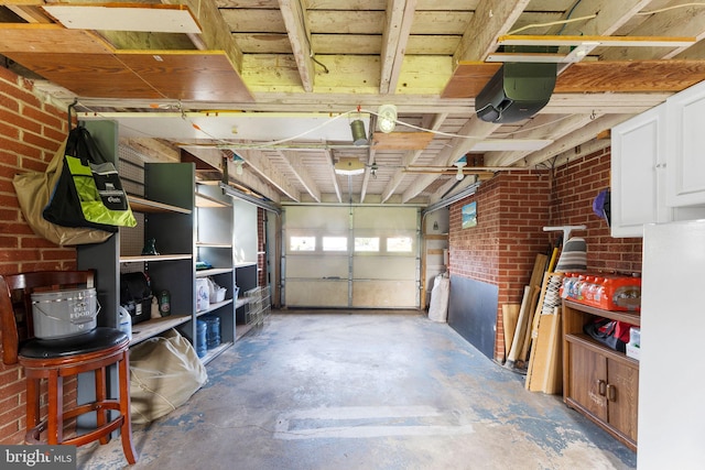 7703 Huron Dr, Gainesville, VA 20155 - view of garage