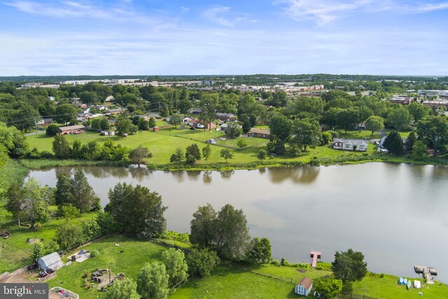 7703 Huron Dr, Gainesville, VA 20155 - aerial view of a large body of water and a tree filled landscape