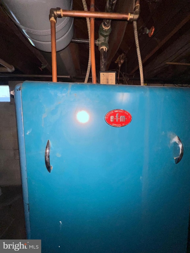 1228 Spruce St, Ashland, PA 17921 - room details featuring heating fuel