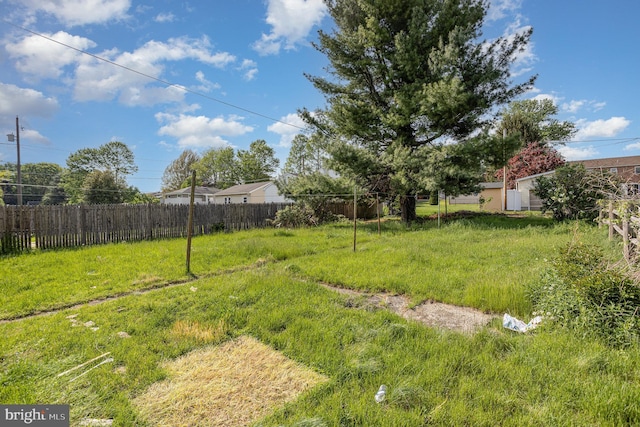 view of yard with fence