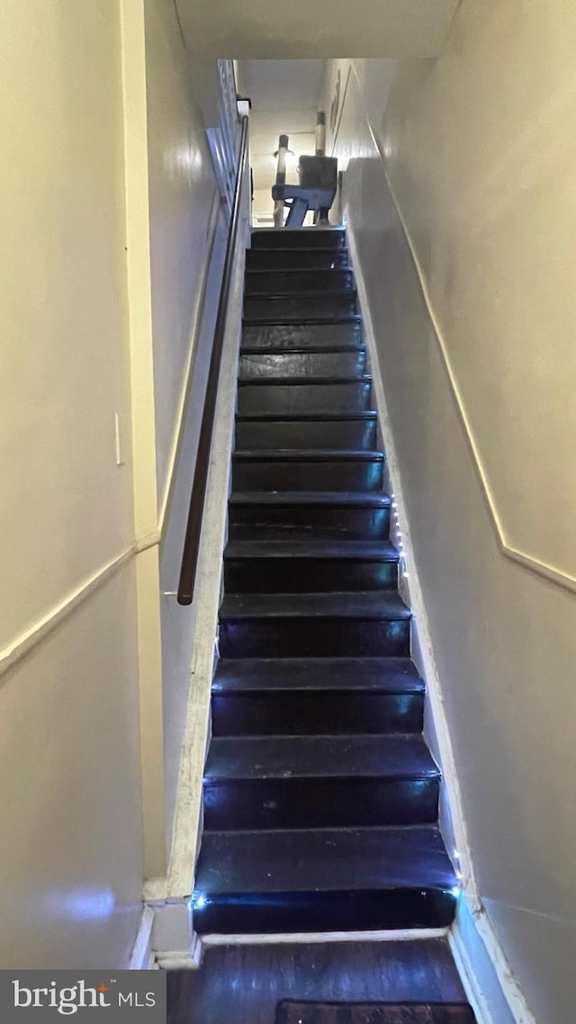 view of stairway