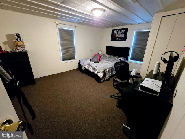 164 E College Ave, Frostburg, MD 21532 - bedroom featuring carpet
