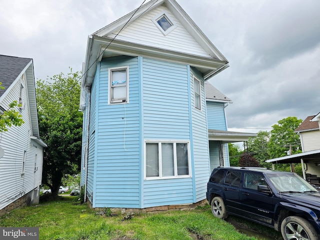 164 E College Ave, Frostburg, MD 21532 - view of side of property