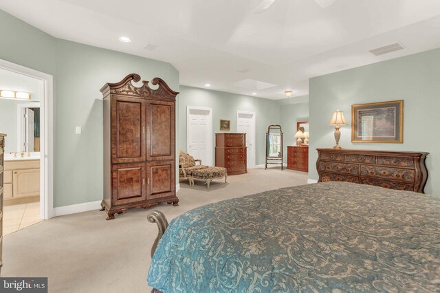 13457 Charolais Ct, Highland, MD 20777 - bedroom featuring carpet, baseboards, connected bathroom, recessed lighting, and a ceiling fan