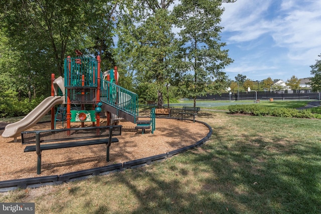 42248 Lancaster Woods Sq, Chantilly, VA 20152 - view of communal playground
