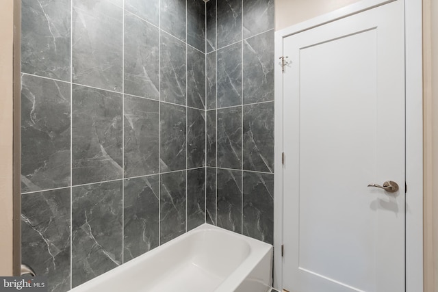 view of full bath