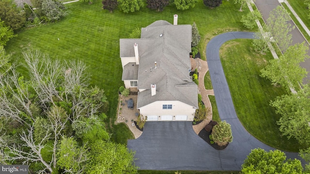aerial view of property and surrounding area