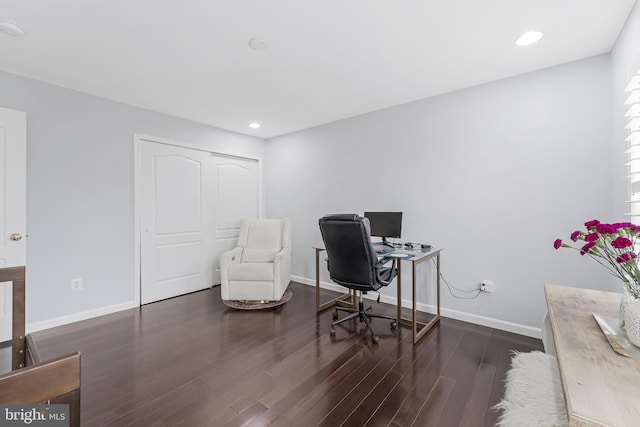19599 Aspendale Sq, Ashburn, VA 20147 - office area with dark wood-type flooring, baseboards, and recessed lighting