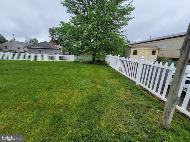 70 W Hamlin Ave, Telford, PA 18969 - view of yard