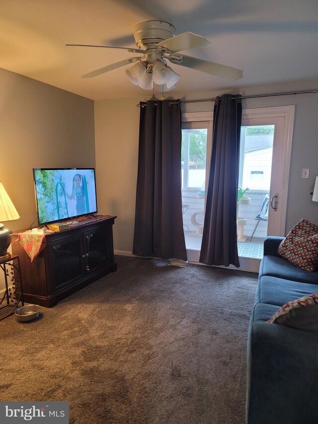 70 W Hamlin Ave, Telford, PA 18969 - carpeted living area with a ceiling fan